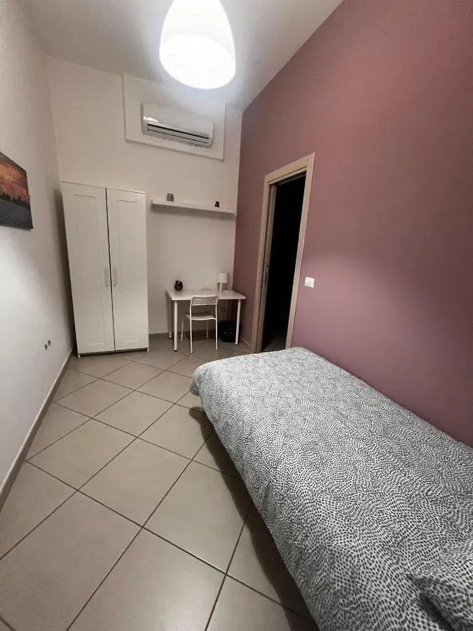 Apartament The Shaman'S House Very Close To The Metro Line 1 Neapol